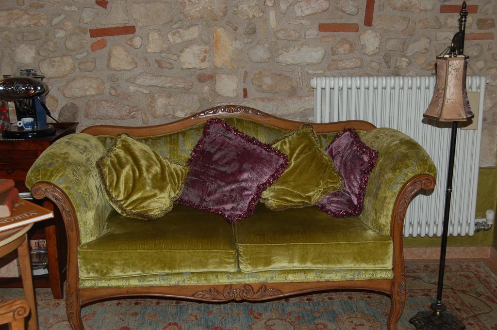 B&B Corte Giare SantʼAmbrogio di Valpolicella Extérieur photo