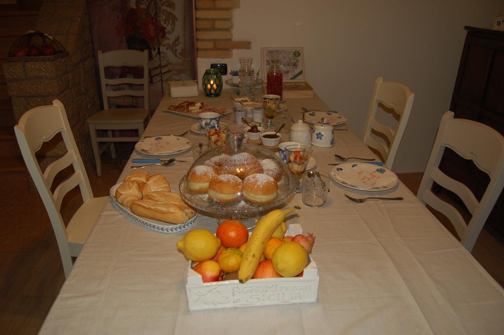 B&B Corte Giare SantʼAmbrogio di Valpolicella Extérieur photo